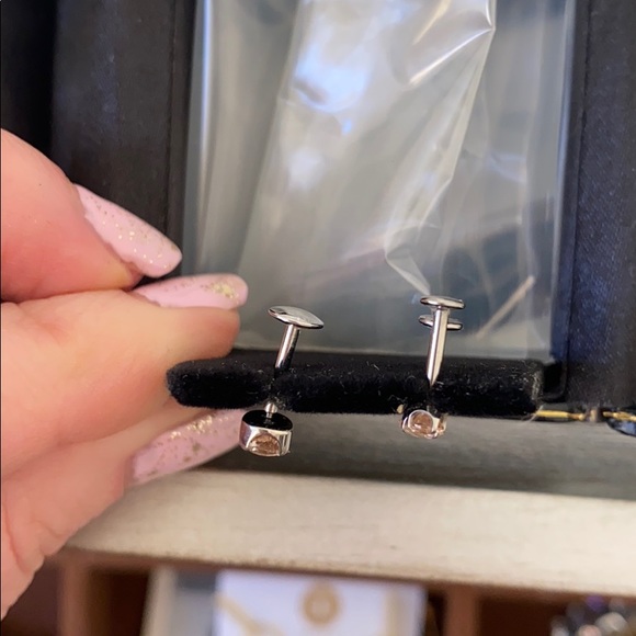 Flat back earrings for cartilage - Picture 3 of 16